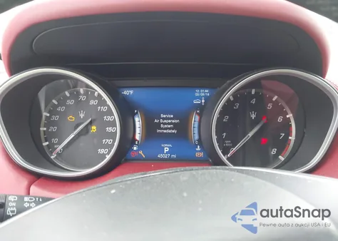 2019 Maserati Levante Granlusso z USA, uszkodzony, nr VIN ZN661XUL9KX313884